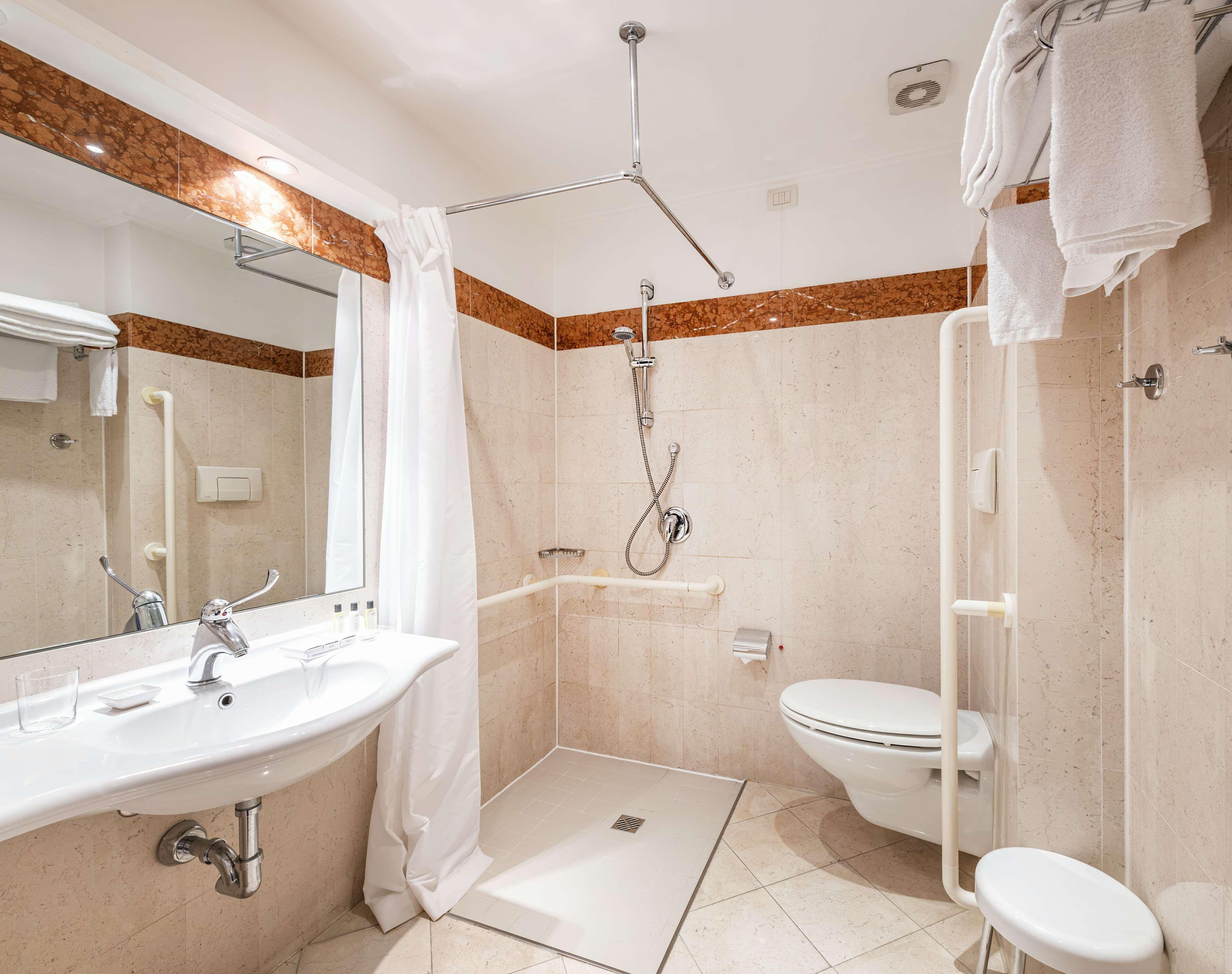 The Regency Sure Hotel Collection By Best Western Lissone Exteriör bild